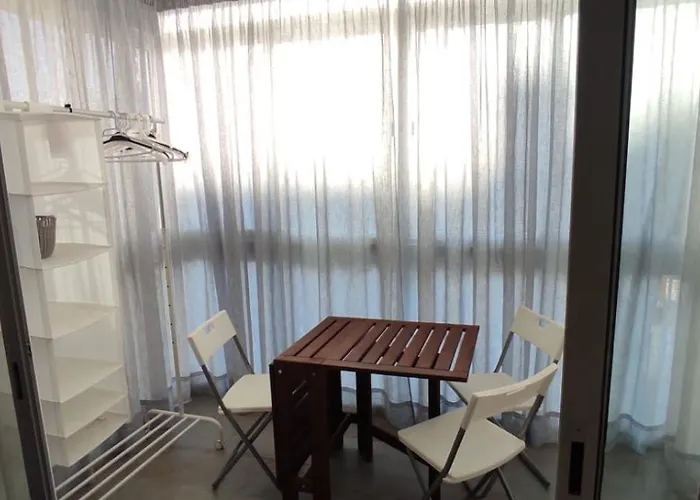 Apartamento 3 Dormitorios Con Terraza