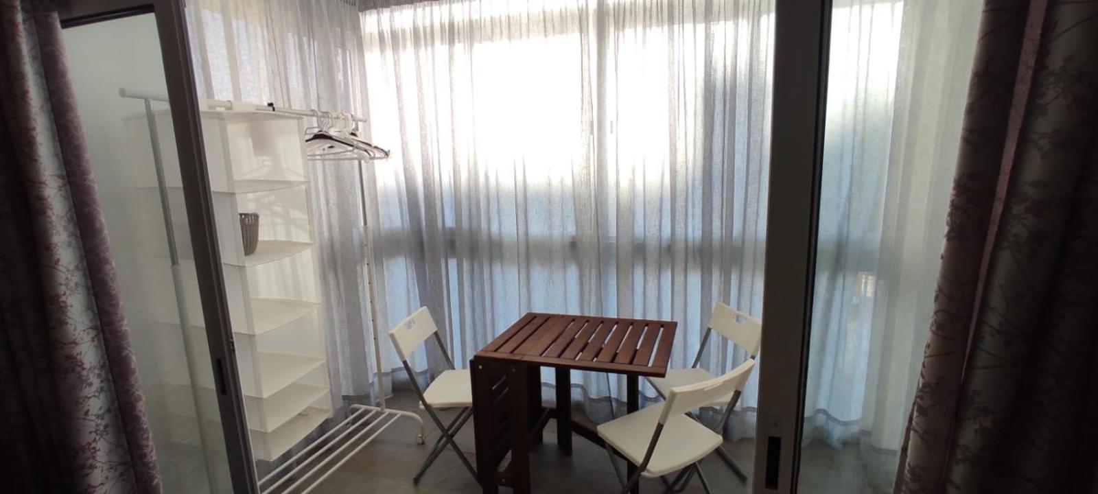 3 Con Terraza Apartment *